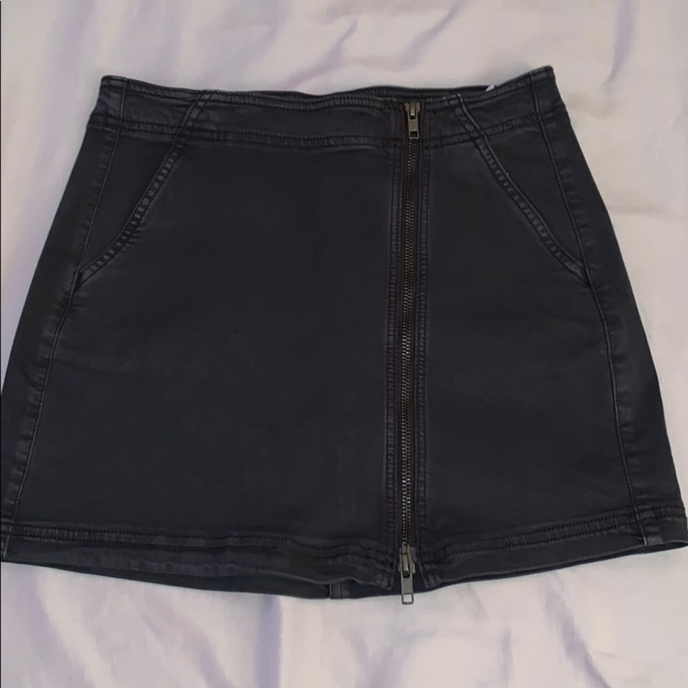 American Eagle skirt